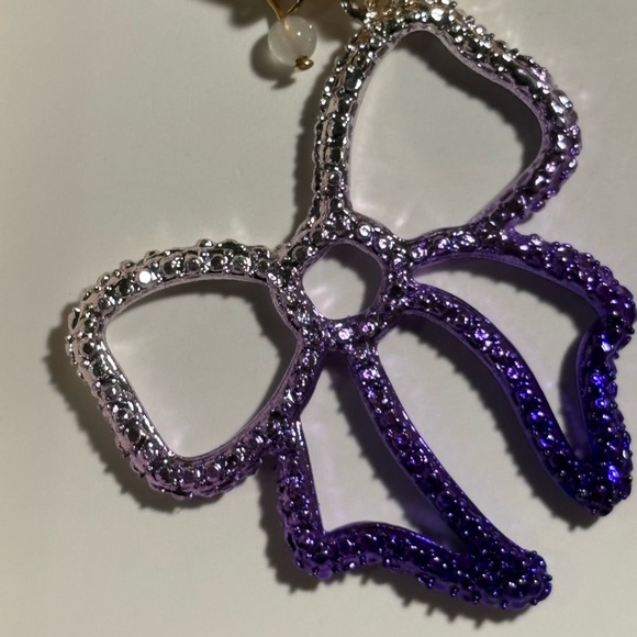 NIB Betsey Johnson Silver and Purple Bow Charm / Key Fob - Picture 4 of 5
